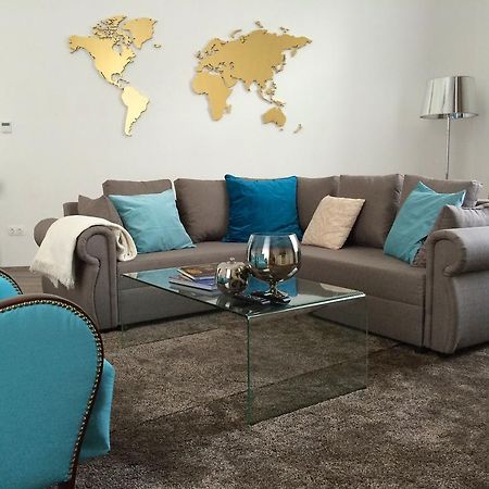 Hello Downtown Apartment - Eiffel Boedapest Kamer foto